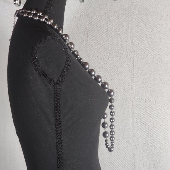 Chicos Chunky Grey Silver Tone Metal Graduated Bead Link Long 64"-68.5" Necklace - Picture 9 of 16